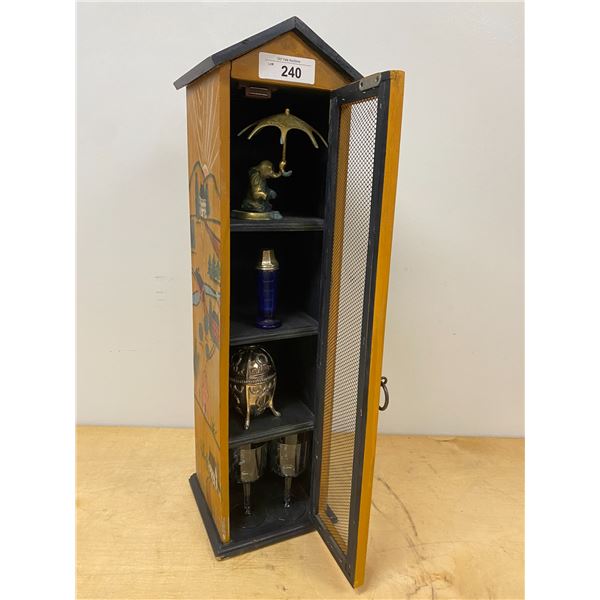 WOODEN DISPLAY CASE W/7 COLLECTIBLES