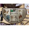 Image 2 : JEWELRY BOX W/CONTENTS