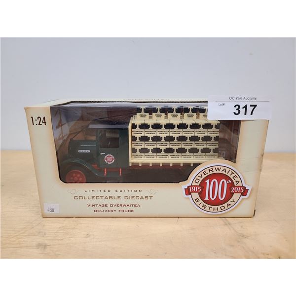 1915 FEDERAL OVERWAITEA DIE CAST DELIVERY TRUCK