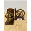 Image 1 : PAIR OF WORLD GLOBE BOOKENDS