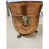 Image 2 : FOUR VINTAGE BRASS/COPPER PLANTERS