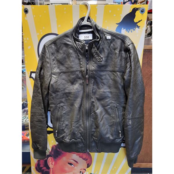 MEN'S LEATHER JACKET SIZE SMALL