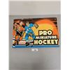 Image 1 : VINTAGE PRO MINIATURE HOCKEY BOARD GAME