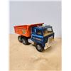 Image 1 : VINTAGE ERTL PRESSED STEEL DUMP TRUCK