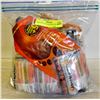 Image 1 : BAG FULL OF HAND FOOT WARMERS