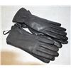 Image 1 : 2 NEW PAIRS OF LEATHER GLOVES WOMENS SIZE SMALL