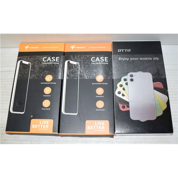 LOT OF 3 CLEAR CASE FOR 6.7" 2020 IPHONE