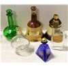 Image 1 : FLAT OF DECANTERS INCLUDES THE ORB OF MONARCHY