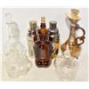 Image 1 : FLAT OF GLASS DECANTERS INCLUDES SHAKER BOTTLE