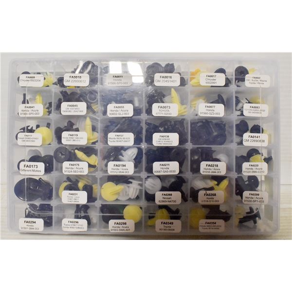 PLASTIC RETAINER CLIPS CAR AUTO RIVETS FASTENERS