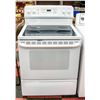 Image 1 : GE CERAMIC TOP RANGE - SELF CLEANING OVEN