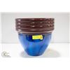 Image 1 : SET OF 4 PLANTER POTS, 2.5 GALLON SIZE