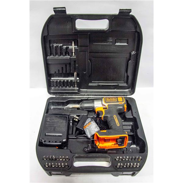 BLACK & DECKER LITHIUM 20V MAX 1.5AH