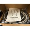 Image 2 : Delta Round Nightlight Toilet Seat with Hand Held Bidet Sprayer Kit