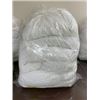 Image 1 : Group of Six Hotel Quality Pillows - Standard Size