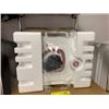 Image 1 : Singer Sewing Machine  MX231 - new in box