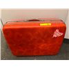 Image 2 : Vintage Samsonite & Laurentian Suitcases