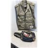 Image 1 : CAMO FANNY PACK AND FISHING VEST
