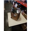 Image 1 : BOX OF JOIST HANGERS