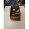 Image 1 : BOX OF COLLATED NAILS WITH POWER BANK AND LIGHYT
