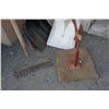 Image 2 : 2 SHOVELS, SNOW SHOVEL, RAKE, ELECTRIC HEDGE TRIMMER AND BOTTLE CAPPER