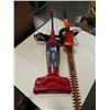 Image 2 : DIRT DEVIL VIBE VACUUM AND BLACK AND DECKER ELECTRIC TRIMMER BOTH WORKING