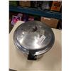 Image 2 : MIRROR MATIC PRESSURE COOKER
