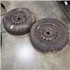 Image 1 : 2 PACEMAKER SNOWTRAKKER P205/75R 14 INCH TIRES ON 5 BOLT RIMS - OVER 90% TREAD