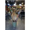 Image 1 : PAIL OF GARDEN TOOLS