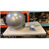 Image 1 : BBQ SET AND WORKOUT BALL
