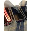 Image 2 : 3 HUSKY STORE AND STACK TOTES WITH LIDS