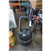 Image 1 : JOBMATE 1600PSI ELECTRIC POWER WASHER WORKING