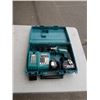 Image 1 : MAKITA 18V CORDLESS DRYWALL GUN WITH 2 BATTERIES AND CHARGER - WORKING