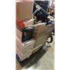 Image 2 : PALLET OF ESTATE GOODS