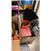 Image 2 : 2 BOXES OF WICKER DECOR, FOLDING HAMPER, GARDEN TOOLS
