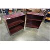 Image 1 : 2 BOOKSHELVES 30 INCHES TALL