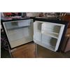 Image 3 : BLACK MAGIC CHEF BAR FRIDGE WITH FREEZER WORKING  WITH LOVKING HASP