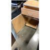 Image 2 : ROLLING 1 DRAWER MICROWAVE CABINET 33" X 20" X 16"