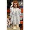 Image 2 : LOT OF COLLECTIBLE PORCELAIN DOLLS