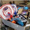 Image 1 : BOX OF ELECTRONIC BASKET BALL GAME WORKING WITH WATER SQUIRTER AND MORE