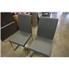 Image 7 : GLASS TOP TABLE AND 4 CHAIRS