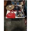 Image 1 : LOT OF ESTATE HANDBAGS AND PURESES