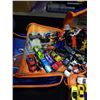 Image 8 : TOTE AND BAG OF DIE CAST CARS AND FIGURES