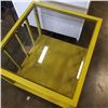 Image 2 : BEVELLED GLASSTOP COFFEE TABLE RACK