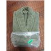 Image 1 : Women's New Green Shawl Collar Robe - Large