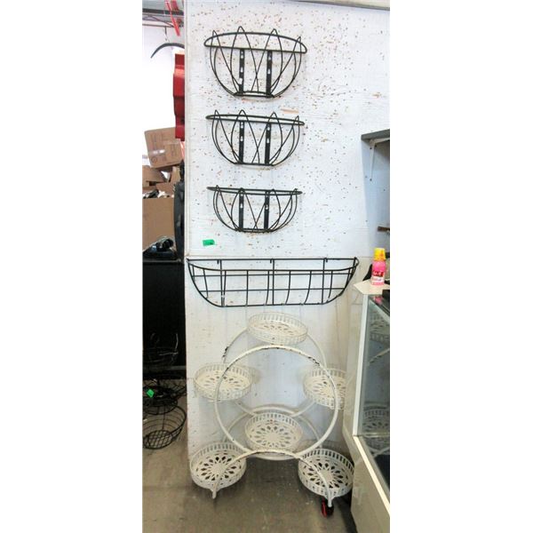 1 Metal Plant Stand & 4 Metal Wall Planters