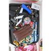 Image 1 : Tray Lot of Cigar Pouch, Chargers & Flashlight