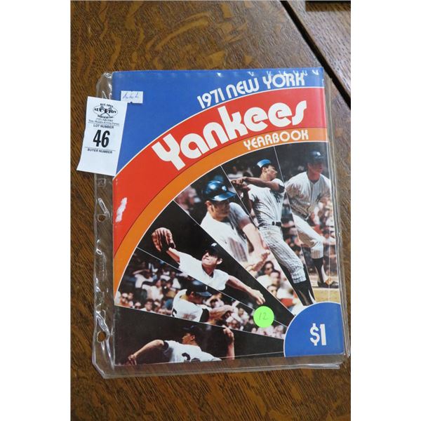 New York Yankees 1971 Yearbook