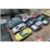 Image 2 : 9-Die Cast Collector Car Land Rover, Jeep, Ford - 9 X $