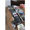 Image 2 : 8-Collector Die Cast Patrol Car/Accessory - 8 X $